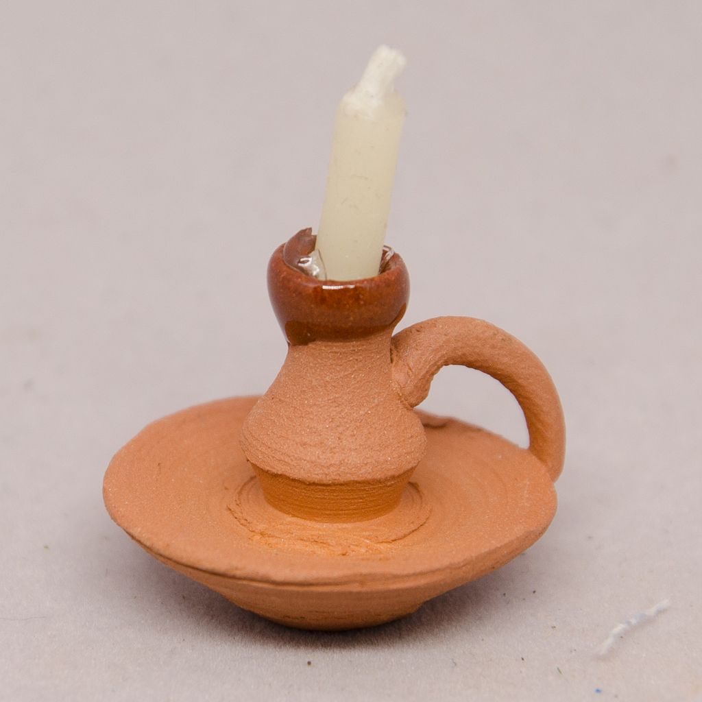 Kerzenhalter mit Kerze