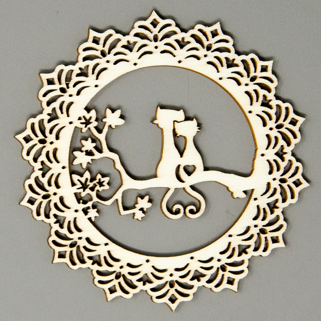 Kreisornament Katzen auf Zweig