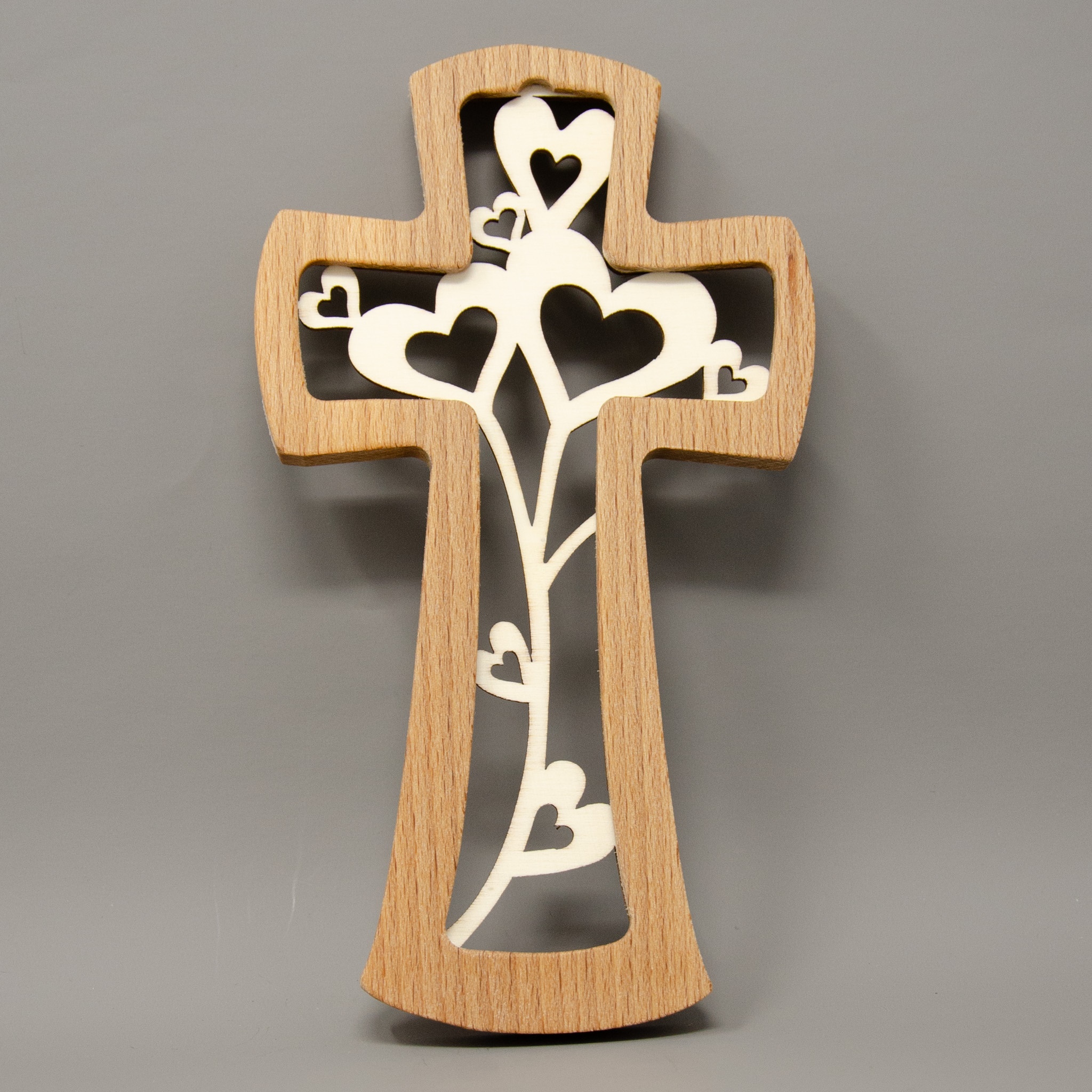 Kreuz mit Herzen