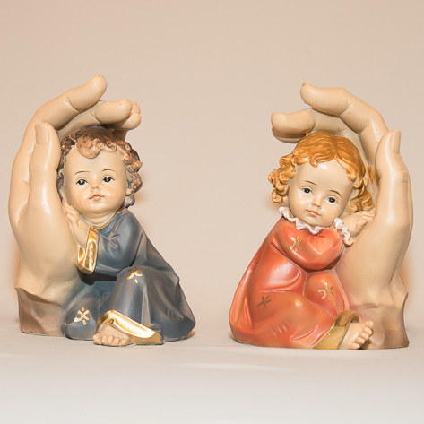 schützende Hände Mädchen und Junge, 2er-Set